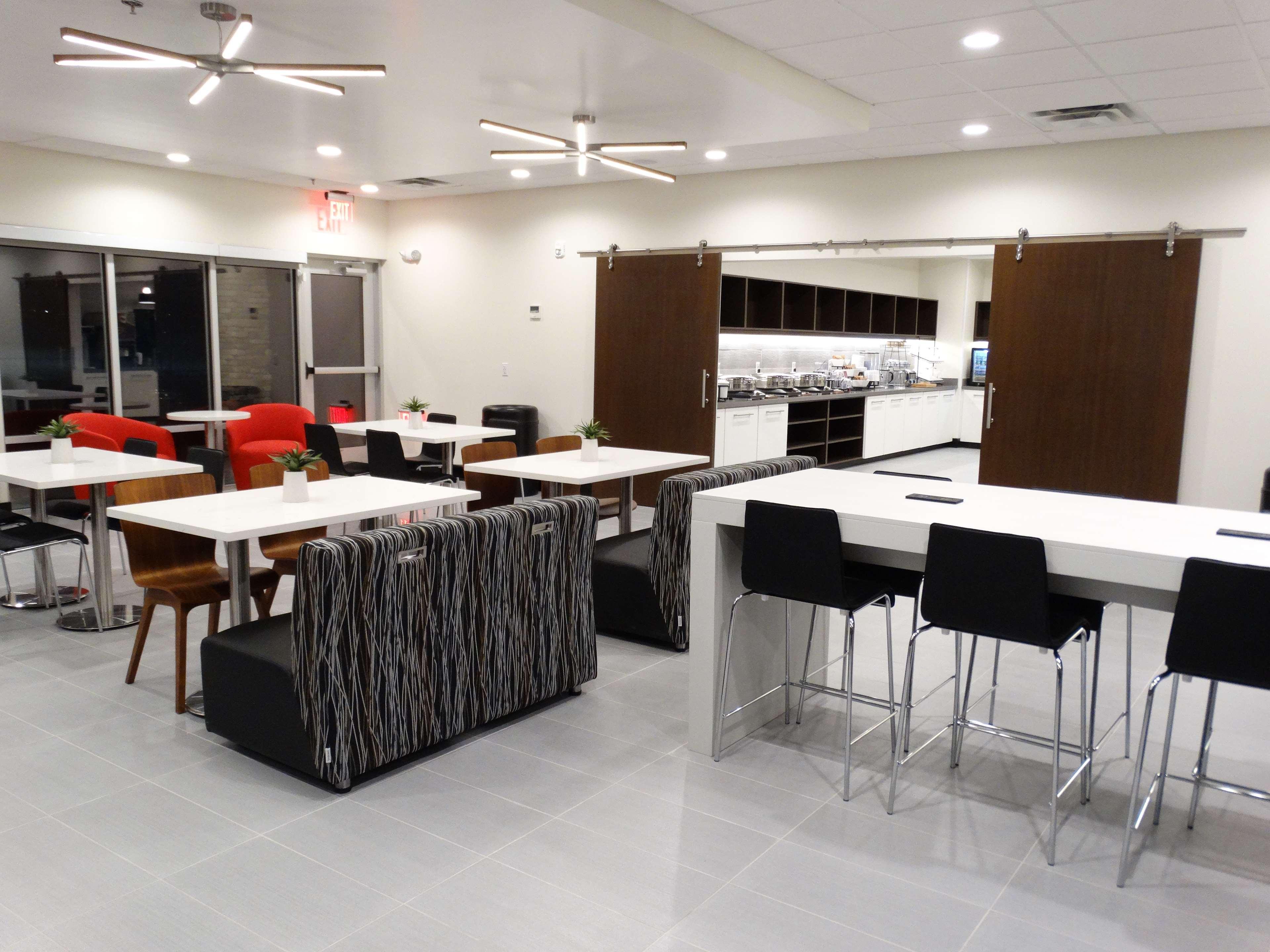 Best Western Plus Ogallala Inn מראה חיצוני תמונה